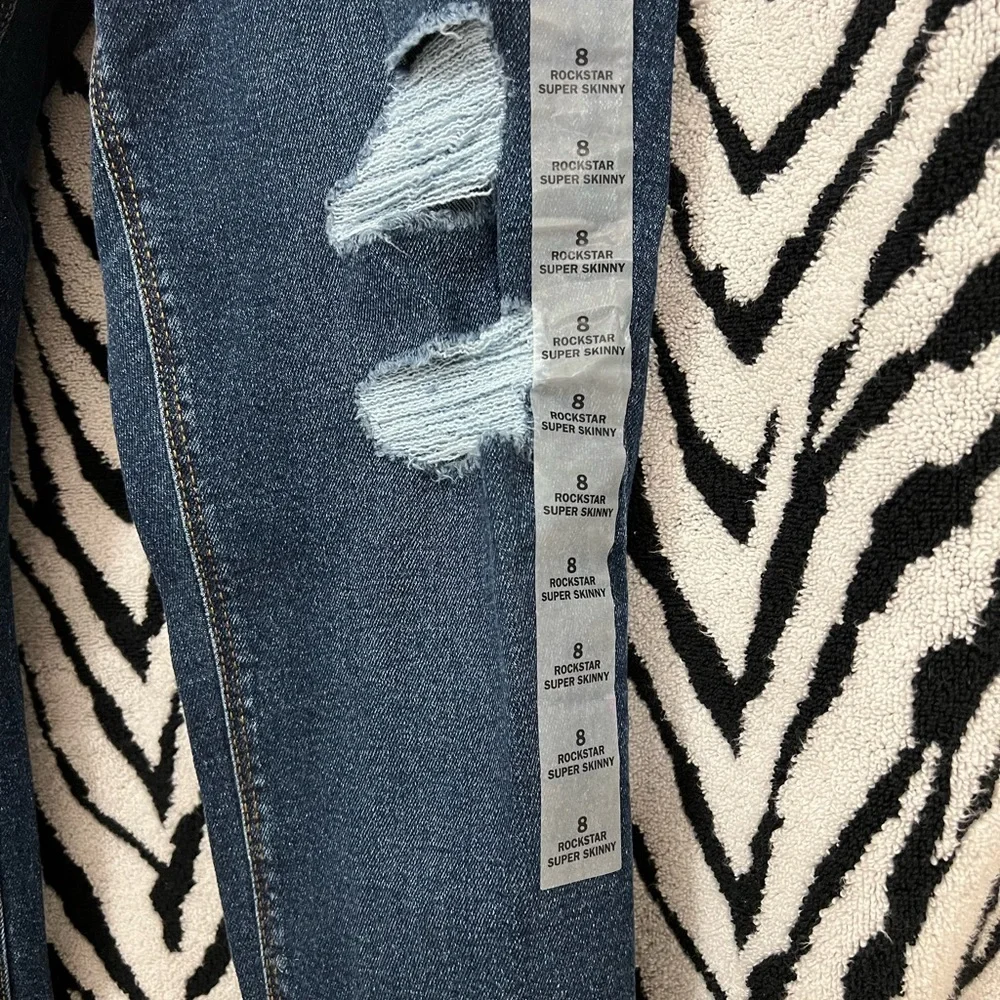 Jeans - Picture 3 of 4